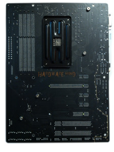 Gigabyte G1 Sniper A88X back